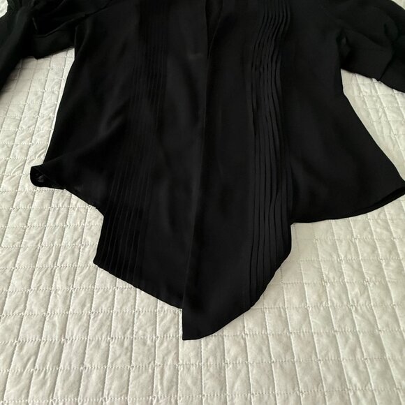 Leith Black Pintuck Long Sleeve Drape Front Blouse Size S Top Made In India - Picture 9 of 13